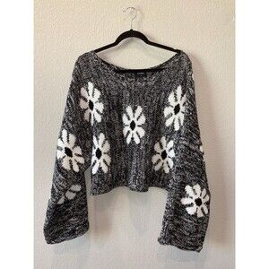 Storia Cropped Daisy Print Oversized Sweater Women’s M Chunky Knit Large Sleeves